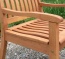Ergonomisch geformte Sitzfläche und bequem geschwungene Rückenlehne Ergonomisch geformte Sitzfläche und bequem geschwungene Rückenlehne