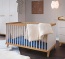 Babybett in Kiefer weiß und gelaugt/geölt Babybett in Kiefer weiß und gelaugt