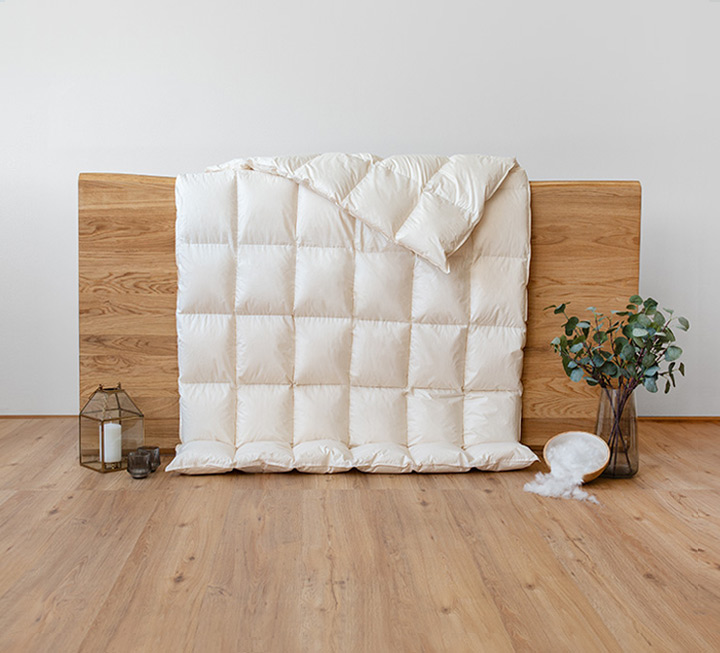 Bio-Winter-Daunendecke Ansara-Organic, Gänsedaunen und Federn kbT, Bezug kbA Bio-Winter-Daunendecke Ansara-Organic, Gänsedaunen und Federn kbT, Bezug kbA