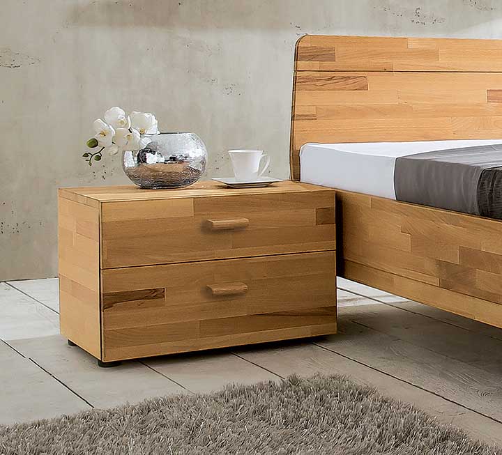 Nachttische aus Kernbuche