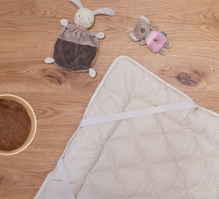 Kinderunterbett Cammello aus Kamelflaumhaar Kinderunterbett Cammello aus Kamelflaumhaar