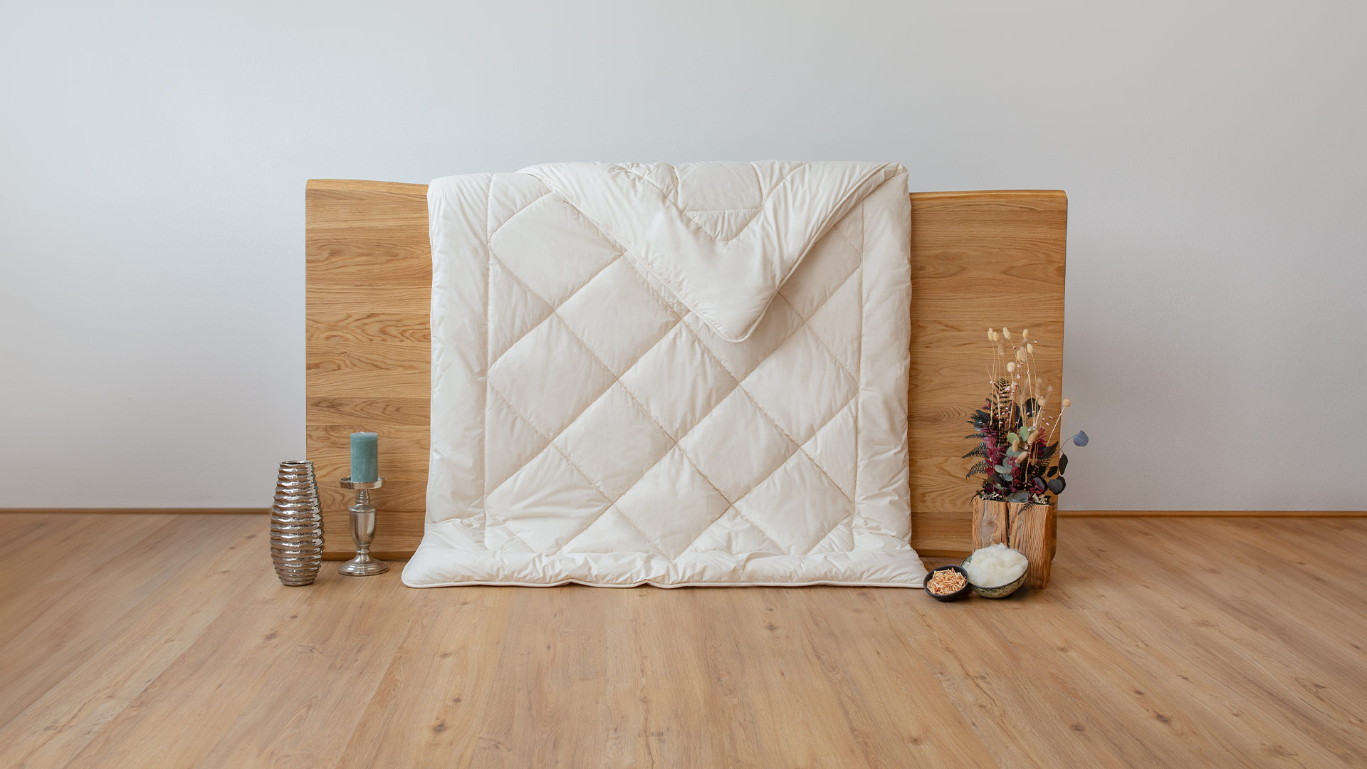 Aromatische Zirbe und kuschelige Schafschurwolle