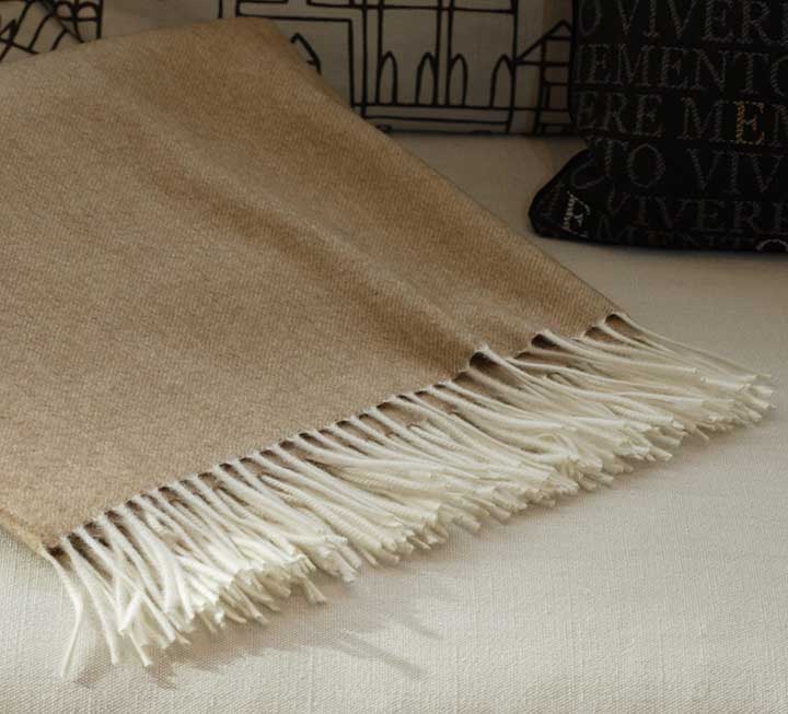 Plaid Isfahan aus Cashmere und Merino-Lammwolle Plaid Isfahan aus Cashmere und Merino-Lammwolle