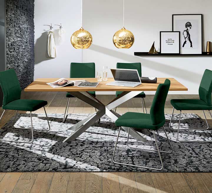 Tisch Aurana mit Edelstahl-Gestell Tisch Aurana mit Edelstahl-Gestell