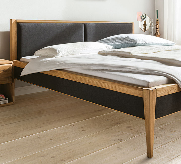 Das moderne Polsterbett sorgt für optische Leichtigkeit in Ihrem Schlafzimmer Das moderne Polsterbett sorgt für optische Leichtigkeit in Ihrem Schlafzimmer