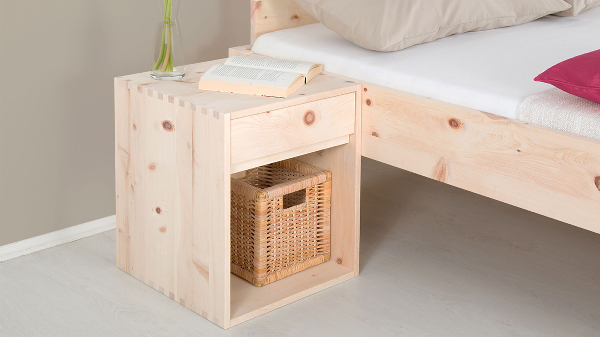 Nachttisch "Nochero" - Schlichte Eleganz