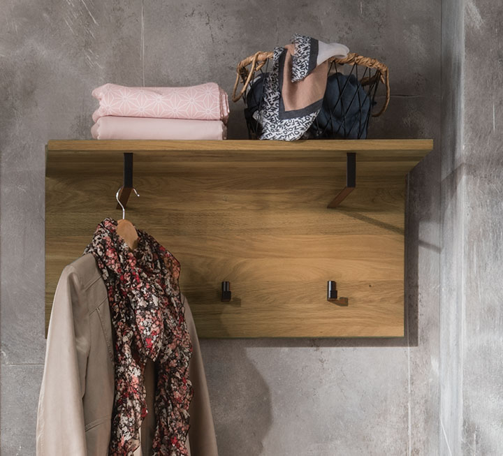 Garderobe "Corlo"